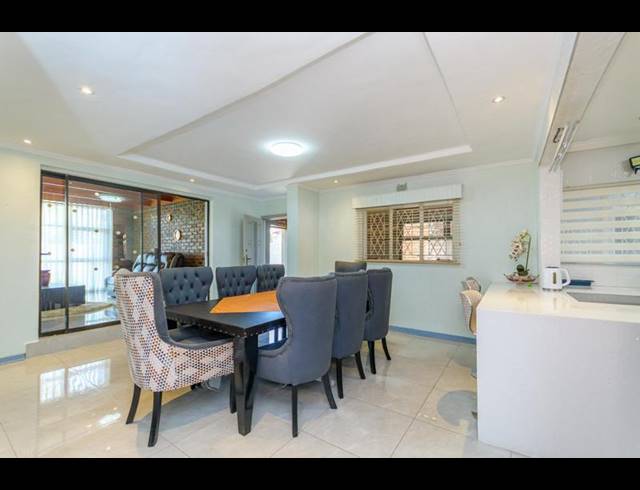 3 BEDROOM HOUSE FOR SALE IN VAN DYK PARK